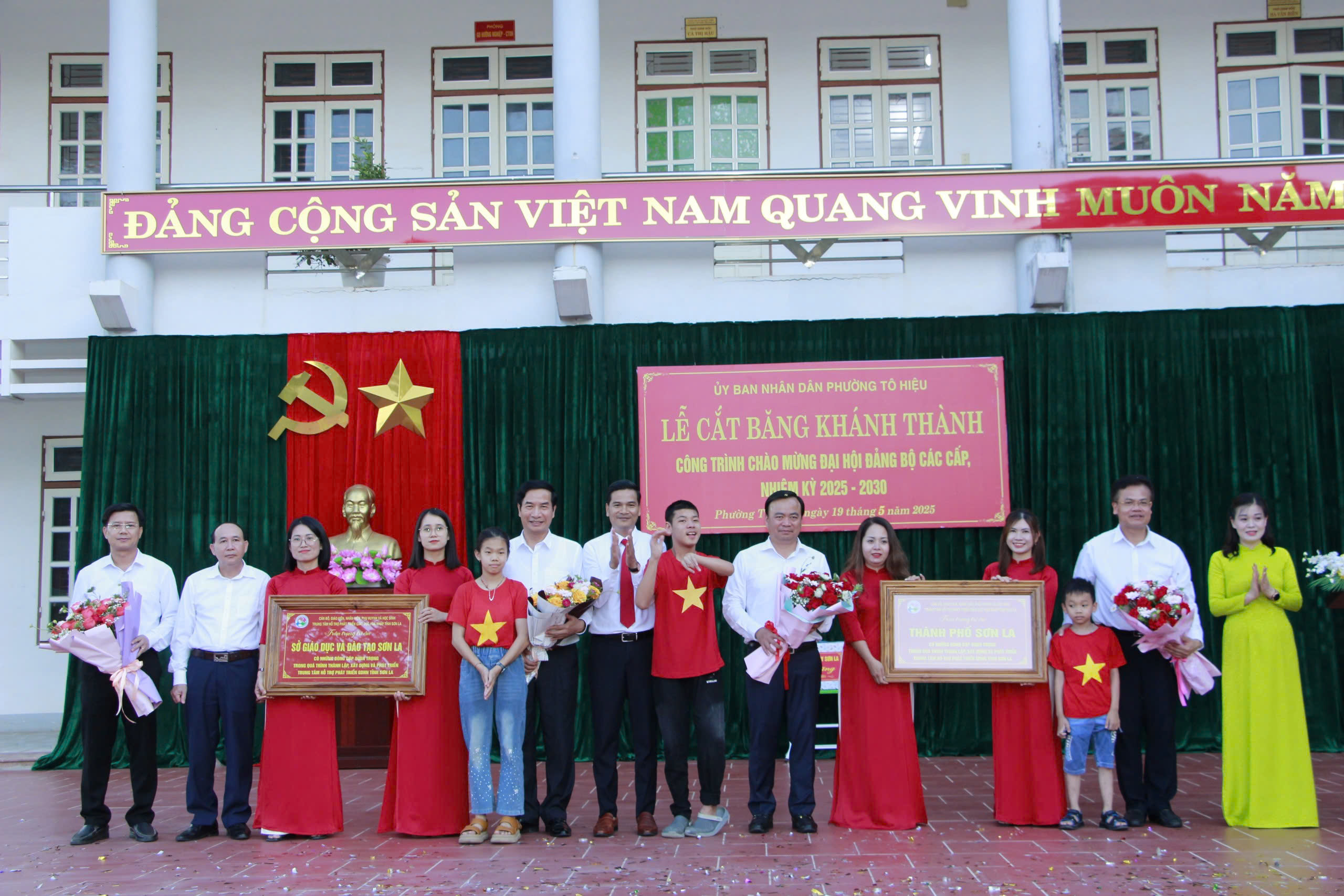 anh tin bai